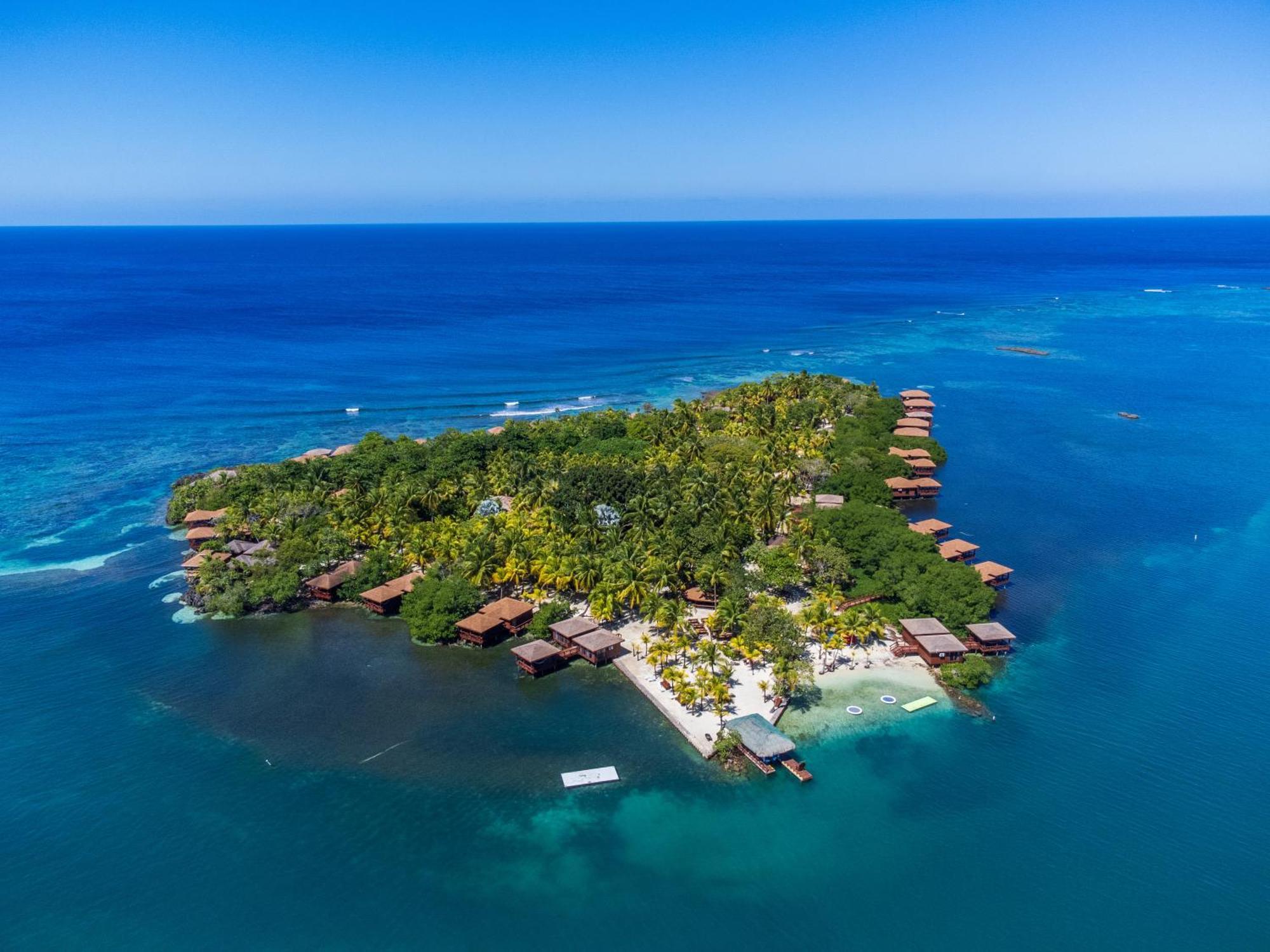 Anthony'S Key Resort Sandy Bay Exterior photo